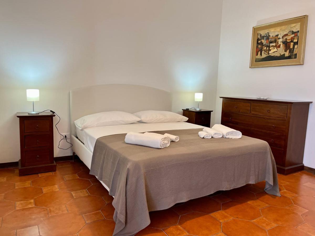Villa Letizia Rooms & Apartments Noto Exterior photo